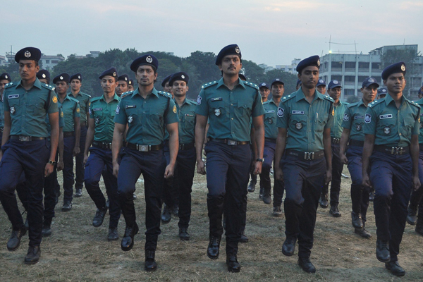'ঢাকা অ্যাটাক' ছবির অনলাইন লিঙ্ক দিলেন নির্মাতা (ভিডিও)