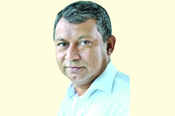 শোক দিবসে চার লাখ মানুষের আয়োজন একরামের