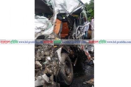 নরসিংদীতে বাস-বর যাত্রীবাহী গাড়ির সংঘর্ষে নিহত ৭, আহত ১৪