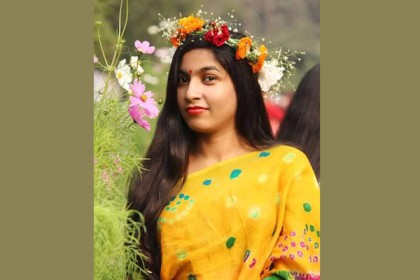 ঢাবির সেই ছাত্রীকে বিশ্ববিদ্যালয় প্রশাসনের কাছে হস্তান্তর