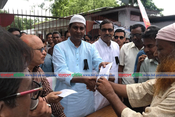 নাটোরে প্রভিডেন্ড ফান্ডের টাকায় শ্রমিক-কর্মচারীদের বেতন দিলো সুগার মিল 