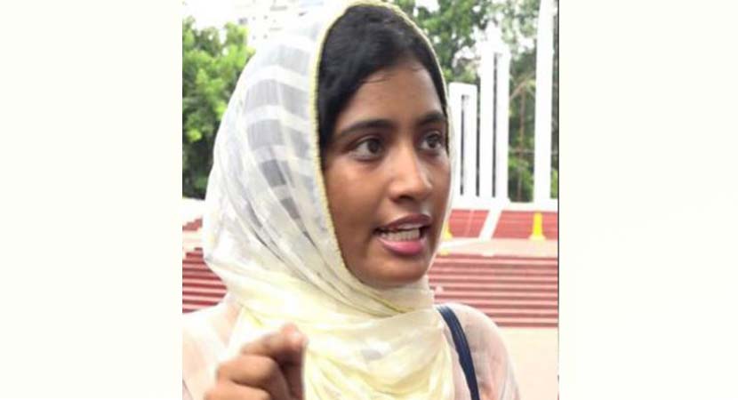 তিনদিনের রিমান্ডে কোটা আন্দোলনের যুগ্ম আহ্বায়ক লুনা 