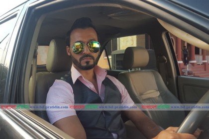 'নিজেকে আইকন হিসেবে উপস্থাপন করাটাকে বেশি পছন্দ করি'