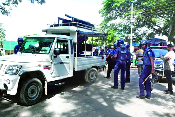 থমথমে খাগড়াছড়িতে দোকানপাট বন্ধ, মামলা হয়নি