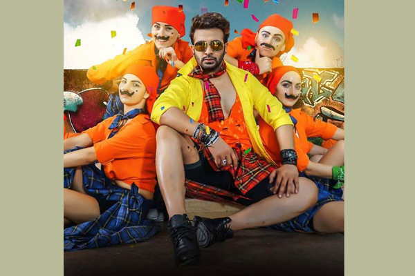 বিনা কর্তনে ছাড়পত্র পেল ‘ক্যাপ্টেন খান’