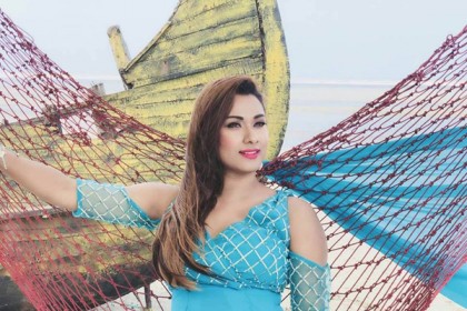 এই প্রথম এতটা 'মিষ্টি' চরিত্রে অভিনয় করেছি: ববি