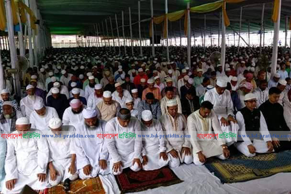নারায়ণগঞ্জে শামীম ওসমানের উদ্যোগে বৃহৎ ঈদ জামাত