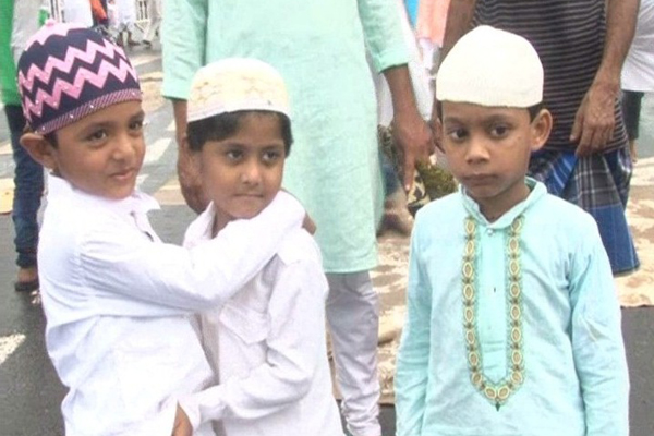 ভারতজুড়ে উদযাপিত হচ্ছে ঈদুল আজহা