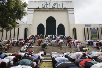 বায়তুল মোকাররমে ঈদের প্রথম জামাত অনুষ্ঠিত