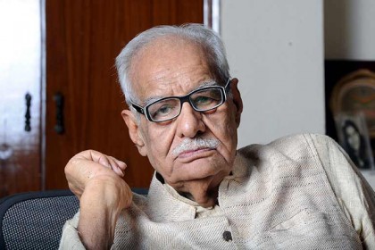 উপমহাদেশের প্রখ্যাত সাংবাদিক কুলদীপ নায়ার আর নেই