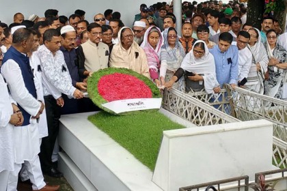 গ্রেনেড হামলার রায় হলে বিএনপি আরও সংকটে পড়বে: কাদের