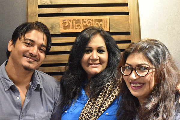 কানসূতা’র আসরে ফাহমিদা নবী, সুজন ও সুকন্যা’র গান