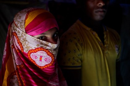 রোহিঙ্গা তরুণীদের সাথে স্থানীয়দের বিয়ে বাড়ছে