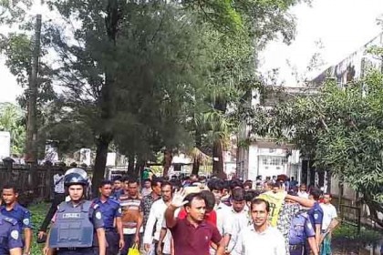 হাতিয়ায় ৩ হত্যা মামলায় ১৫৭ আসামি কারাগারে

