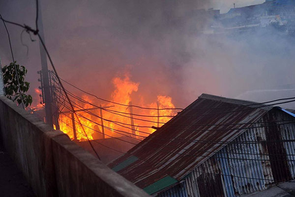 চট্টগ্রামে আগুনে পুড়ল চার লবন কারখানা