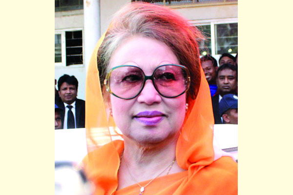 ঢাকা ও নড়াইলে দুই মামলায় খালেদার জামিন বহাল