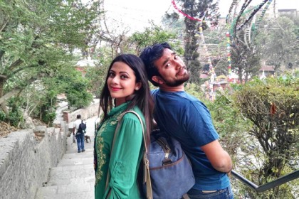 'মেঘ দেখবে বলে'