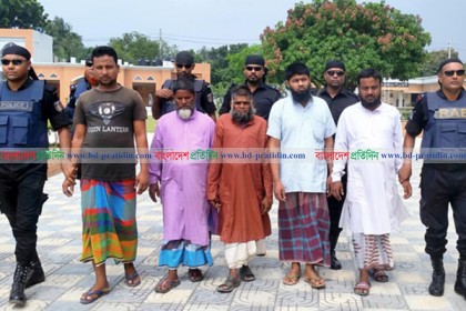 রাজশাহীতে র‌্যাবের অভিযানে ৫ জেএমবি গ্রেফতার