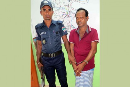 মোরেলগঞ্জে ইয়াবাসহ ব্যবসায়ী আটক