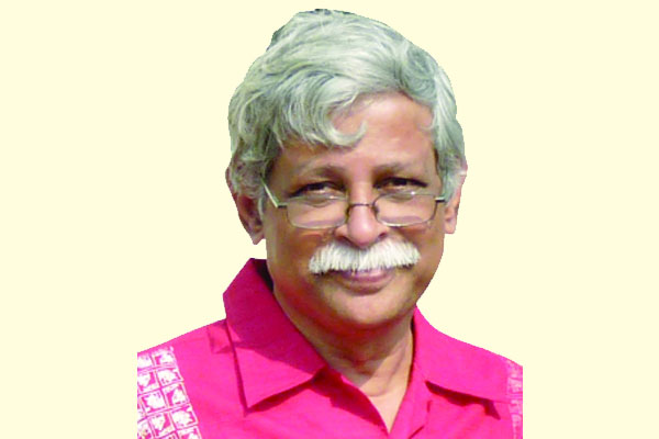 ফেসবুক শিক্ষার্থীদের মনোযোগ নষ্ট করে দিচ্ছে