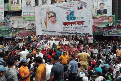 নেতা-কর্মীদের আন্দোলনে নামতে হবে: খন্দকার মোশাররফ