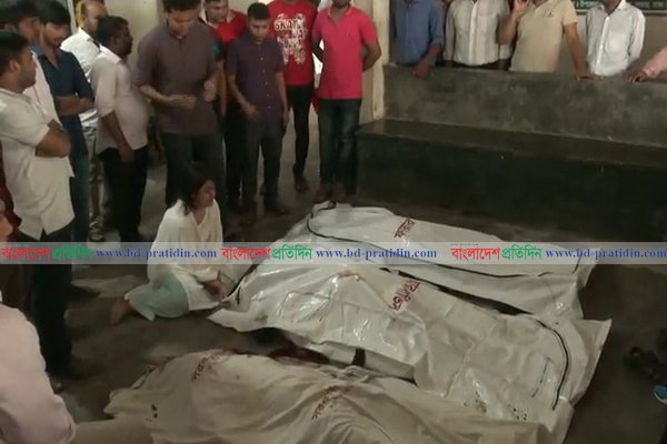 সাভারে সড়ক দুর্ঘটনায় প্রকৌশলীসহ ৩ জন নিহত