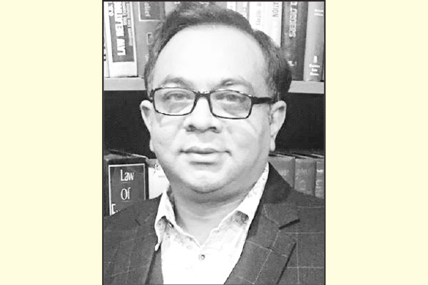 চোরে চোরে মাসতুতো ভাই