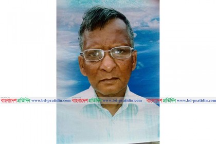 টানা সাঁতার কেটে বিশ্ব রেকর্ড গড়ার স্বপ্ন মুক্তিযোদ্ধার