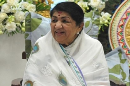 গানের রিমিক্স ভার্সন নিয়ে লতা মঙ্গেশকরের ক্ষোভ 
