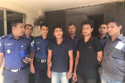 আশুলিয়ায় বাড়ি থেকে ডেকে নিয়ে হত্যা, আটক ২

