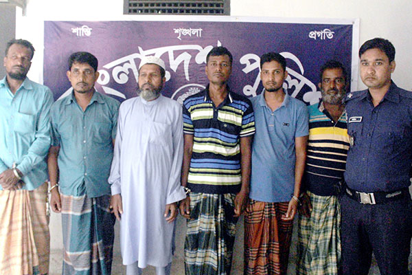জীবননগরে জামায়াত-শিবিরের ৫ নেতাকর্মী আটক