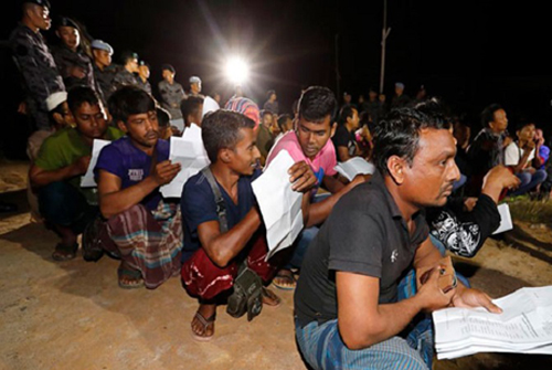 মালয়েশিয়ায় গ্রেফতার সাত হাজার বাংলাদেশি