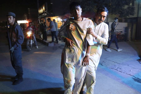 আফগানিস্তানে জোড়া বোমা হামলা, সাংবাদিকসহ নিহত ২০
