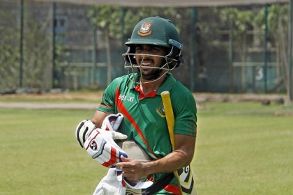 অবশেষে এশিয়া কাপে মুমিনুল
