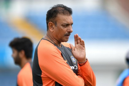 হতাশ টিম ইন্ডিয়া, অবশেষে মুখ খুললেন শাস্ত্রী