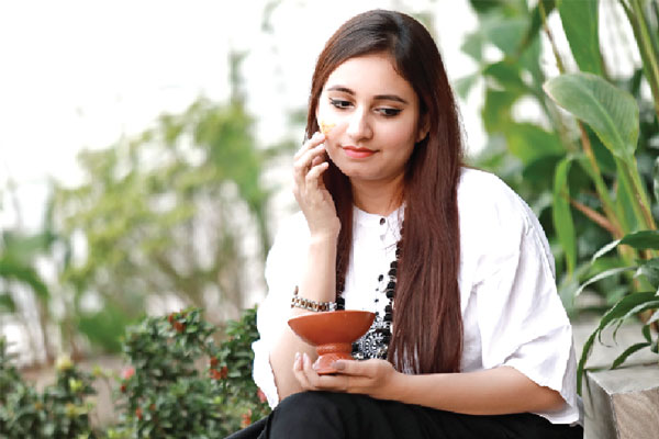 রূপকাহনে তুলসী