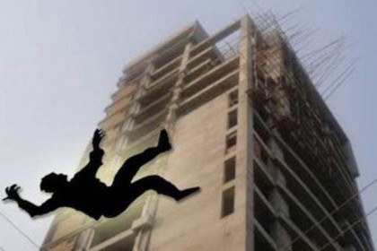 হাতিরপুলে ১০ তলা থেকে পড়ে স্কুল ছাত্রের মৃত্যু