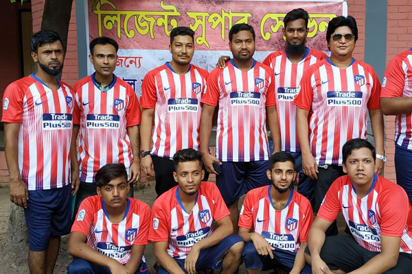 হাজী আব্দুল মান্নান স্মৃতি ডে-নাইট ফুটবল টুর্নামেন্ট শুরু