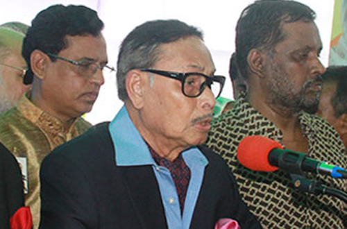 আমি সবচেয়ে বেশি নির্যাতিত নেতা : এরশাদ