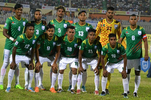 সেমিফাইনালের লক্ষ্য নিয়ে মাঠে নেমেছে বাংলাদেশ
