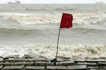 সমুদ্রবন্দরগুলোকে ৩ নম্বর সতর্কবার্তা