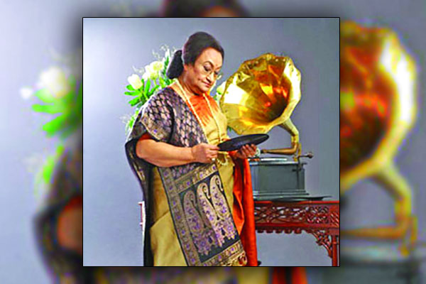 মাকে নিয়ে হামিন-শাফিন