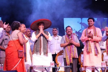 নাগরিক পঞ্জি থেকে কোন ভারতীয়কে বাদ দেওয়া হবে না: রাজনাথ সিং

