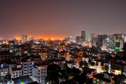 জুয়ায় ভাসছে রাতের ঢাকা