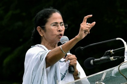 ৩০ হাজার ডিজিটাল যোদ্ধা নিয়োগ করবেন মমতা!