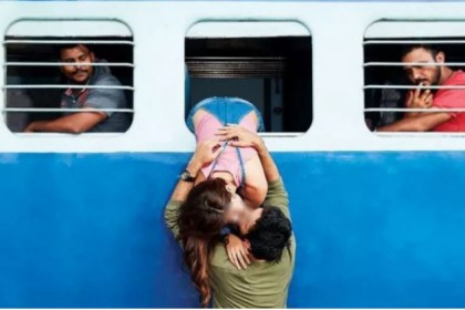 'প্রেমিক-প্রেমিকার' যে ছবি ভাইরাল