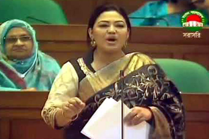 সংসদে গানের সুরে প্রশ্ন মমতাজের