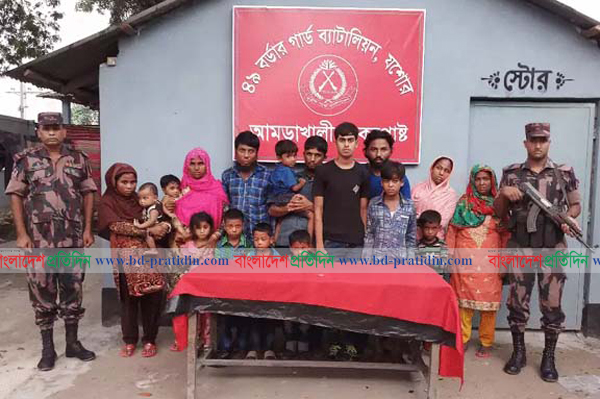 ভারতে পাচারের সময় বেনাপোলে ১৮ রোহিঙ্গা আটক