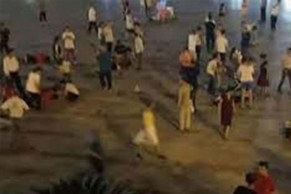 চীনে পথচারীদের গাড়ি চাপা দিয়ে ৯ জনকে হত্যা