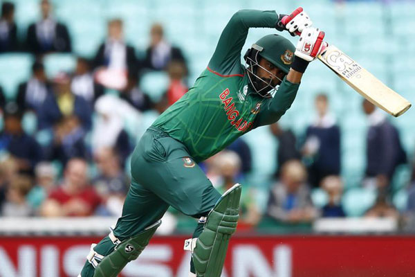 টসে জিতে ব্যাটিংয়ে বাংলাদেশ